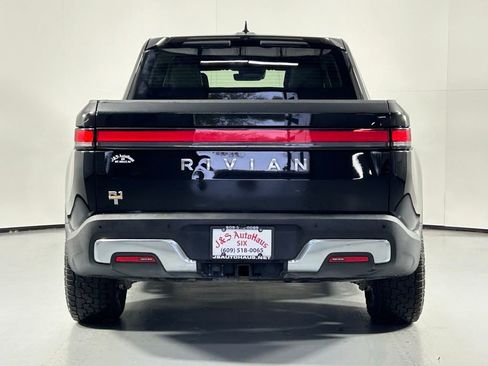 Used 2022 Rivian R1T Adventure image 6