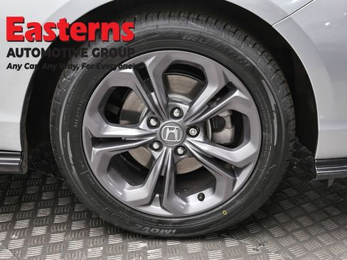 Used 2024 Honda Accord EX image 31