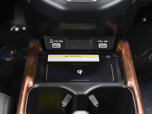 Used 2021 Honda CR-V Touring image 19