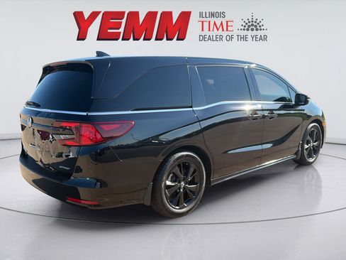 Used 2023 Honda Odyssey Sport image 7