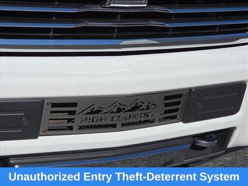 Used 2017 Chevrolet Silverado 2500 High Country w/ Duramax Plus Package image 31