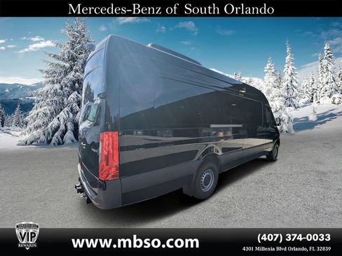 New 2026 Mercedes-Benz Sprinter 2500 image 4