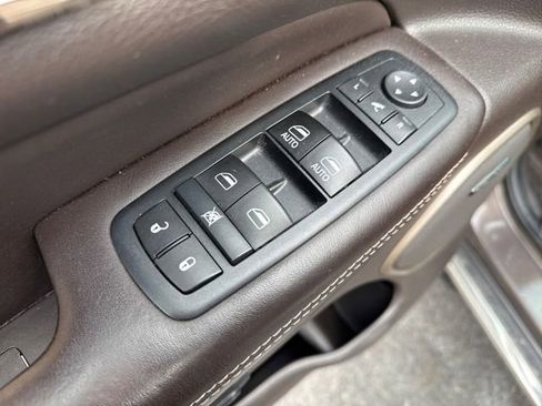 Used 2017 Jeep Grand Cherokee Summit image 19