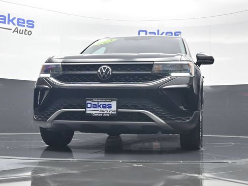 Used 2024 Volkswagen Taos SE FWD image 38