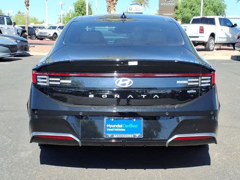 Certified 2025 Hyundai Sonata Limited FWD image 4