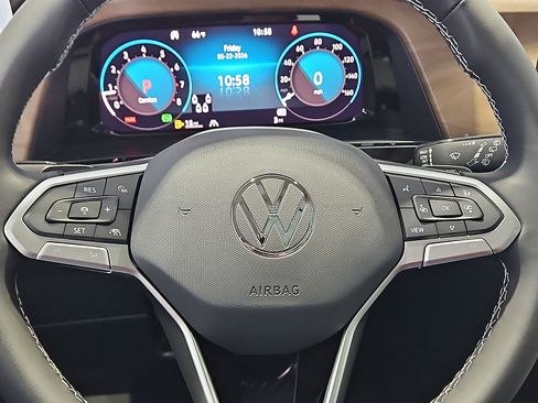 New 2026 Volkswagen Atlas SE FWD image 22
