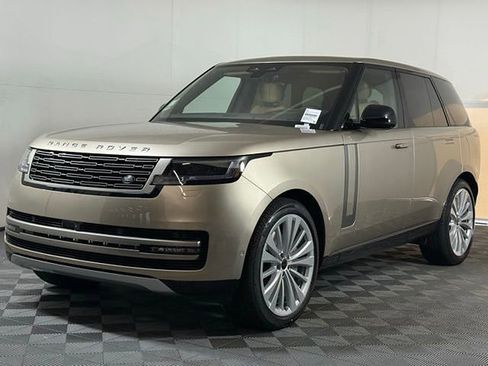 New 2026 Land Rover Range Rover SE image 2