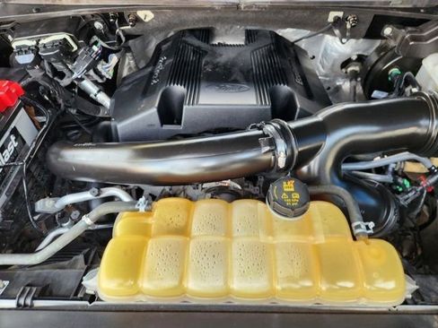 Used 2018 Ford F150 King Ranch w/ Equipment Group 601A Luxury image 34