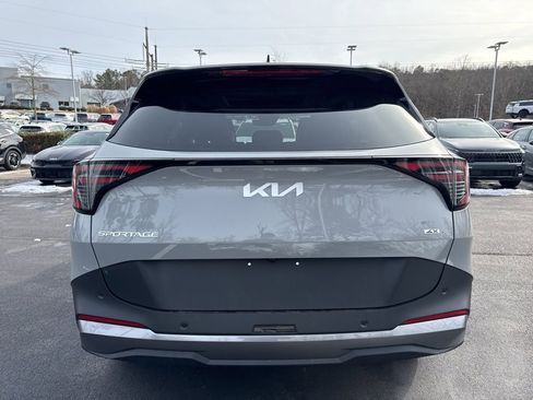 New 2026 Kia Sportage EX image 5
