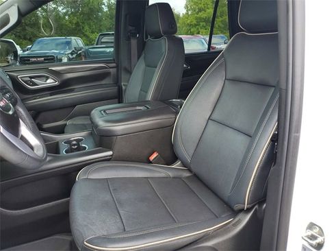 Used 2022 GMC Yukon SLT w/ SLT Premium Package image 19