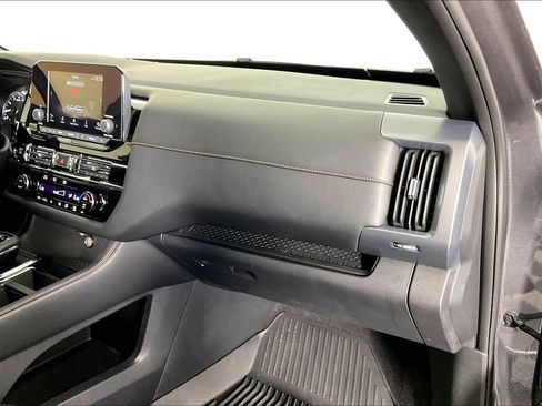 Used 2025 Nissan Pathfinder Rock Creek image 22
