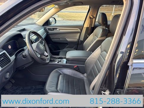Used 2023 Volkswagen Atlas SEL image 9