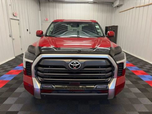 Used 2022 Toyota Tundra Limited AWD/4WD image 7