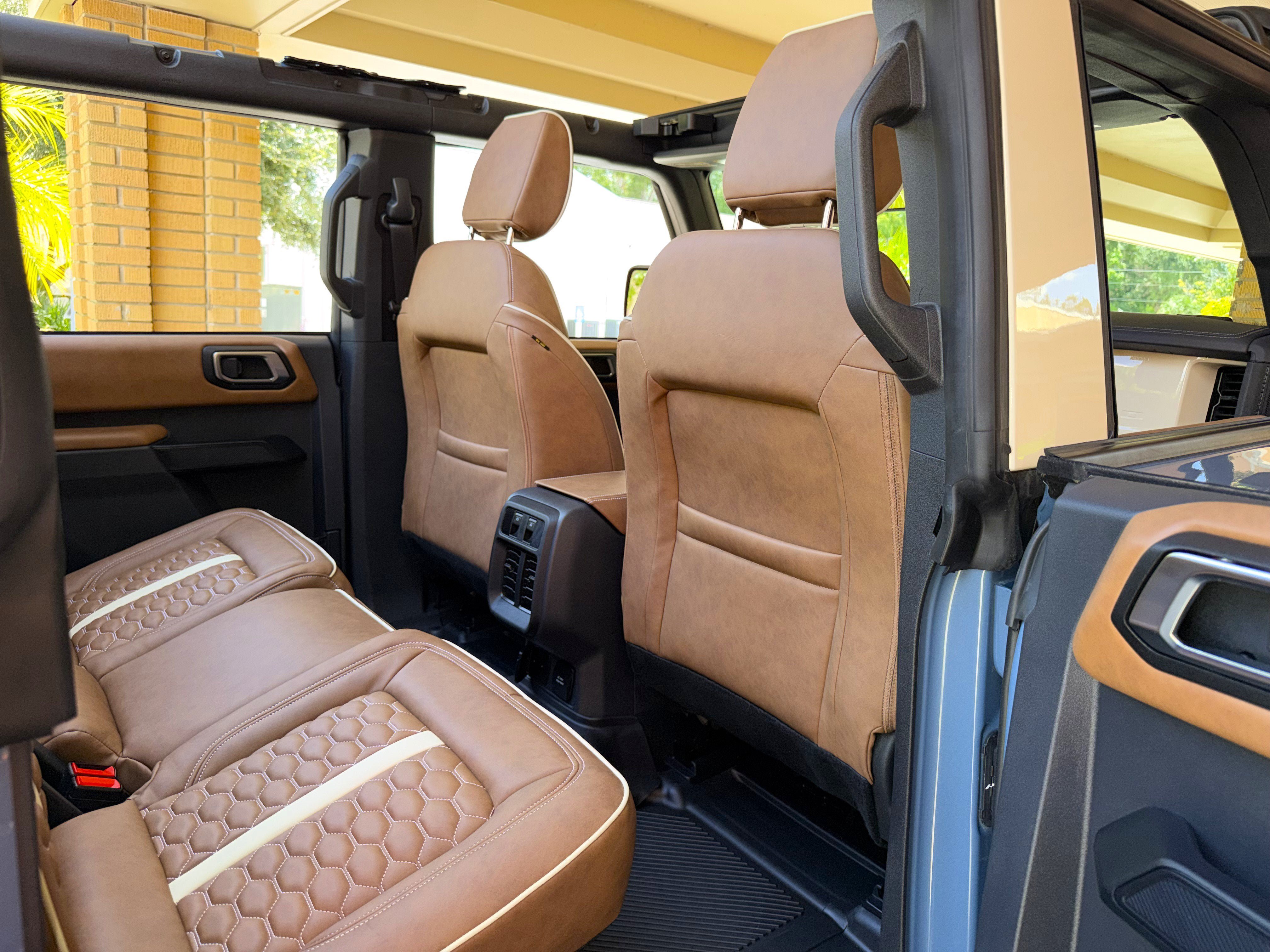 Used 2025 Ford Bronco Outer Banks AWD/4WD image 19