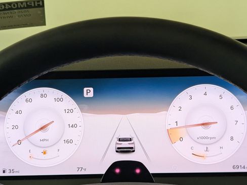 Used 2026 Genesis GV70 2.5T image 17