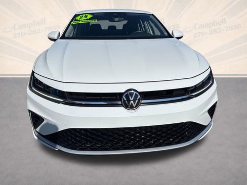 Used 2025 Volkswagen Jetta S image 9
