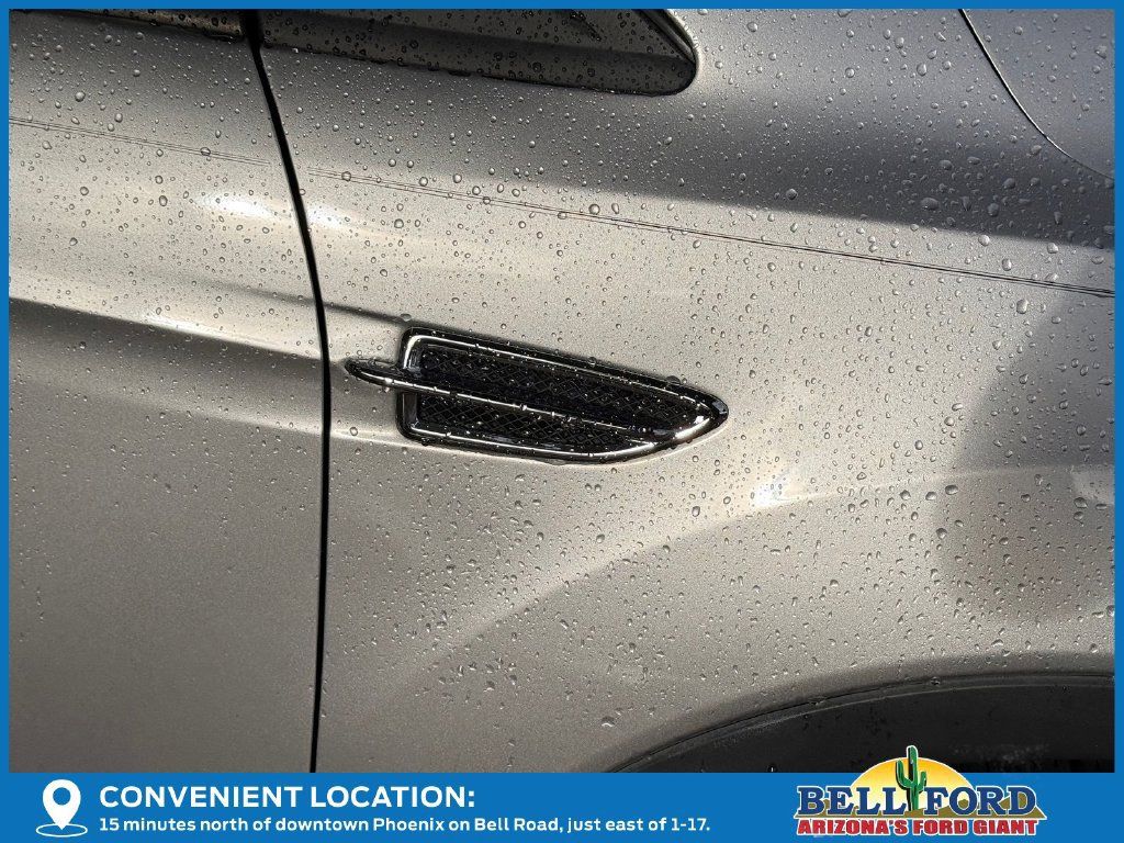 Used 2015 Ford Escape Titanium FWD image 7