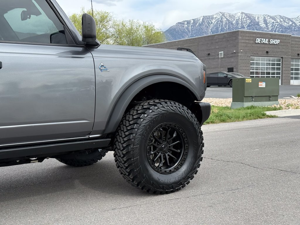 Used 2023 Ford Bronco Black Diamond AWD/4WD image 4