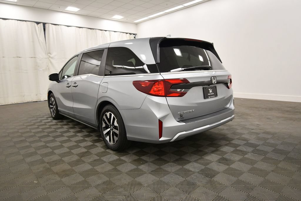 Certified 2025 Honda Odyssey Sport image 5
