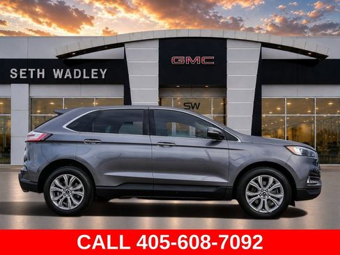 Used 2023 Ford Edge Titanium AWD/4WD image 8
