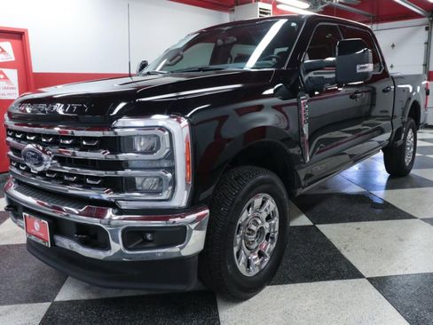 Used 2023 Ford F250 Lariat w/ Lariat Ultimate Package image 5