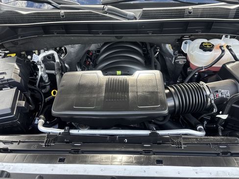 Used 2025 GMC Sierra 1500 Elevation w/ Preferred Package image 27