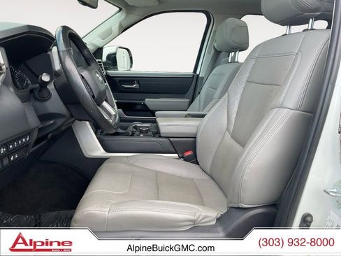 Used 2022 Toyota Tundra Limited AWD/4WD image 9