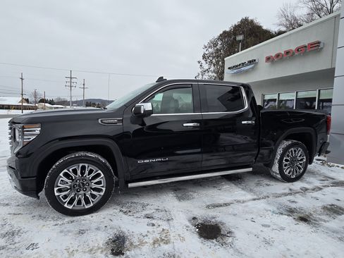 Used 2025 GMC Sierra 1500 Denali Ultimate image 7