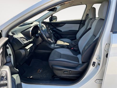 Used 2023 Subaru Crosstrek 2.0i Premium image 9