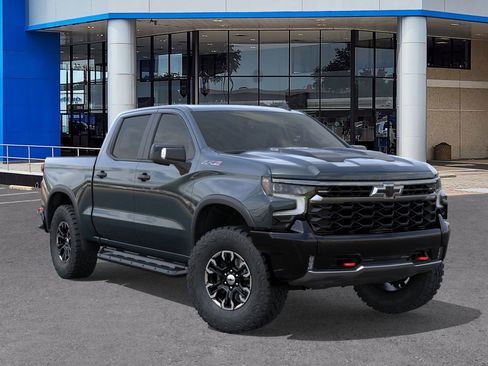 New 2026 Chevrolet Silverado 1500 ZR2 image 7