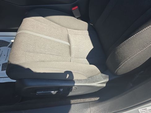 Used 2023 Honda Accord Sport image 27