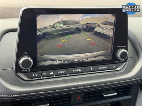 Used 2023 Nissan Rogue SV image 21