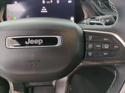 New 2026 Jeep Grand Cherokee Limited w/ Limited Altitude Package AWD/4WD image 21