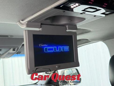 Used 2017 Cadillac Escalade Luxury RWD image 15