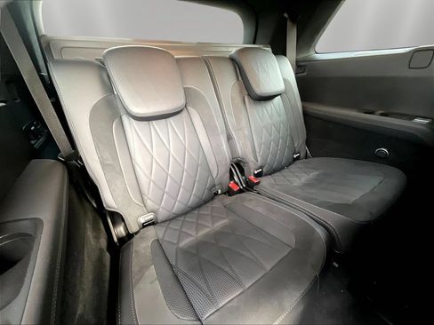 Used 2021 Mercedes-Benz GLS 63 AMG 4MATIC image 24