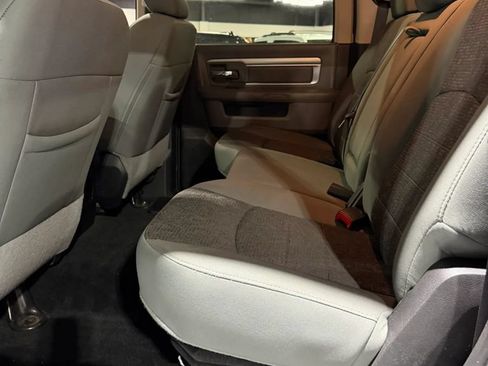 Used 2016 RAM 2500 Big Horn w/ Black Appearance Group AWD/4WD image 17