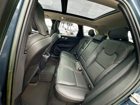 Used 2023 Volvo XC60 B5 Ultimate w/ Protection Package Premier image 27