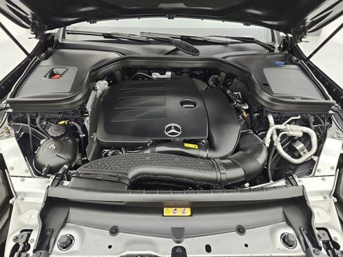 Used 2022 Mercedes-Benz GLC 300 image 16