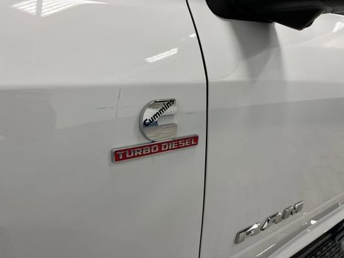 New 2025 RAM 2500 Big Horn image 38