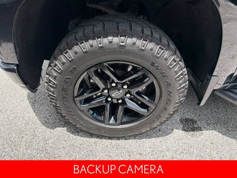 Used 2020 Chevrolet Silverado 1500 LT Trail Boss AWD/4WD image 11