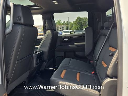 Used 2026 GMC Sierra 1500 AT4 w/ AT4 Premium Package AWD/4WD image 6