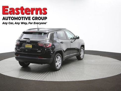 Used 2022 Jeep Compass Latitude w/ Convenience Group AWD/4WD image 40