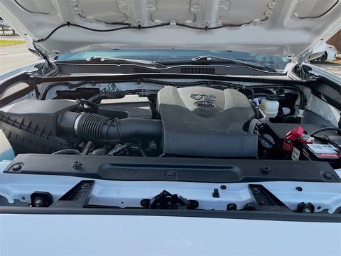 Used 2023 Toyota Tacoma SR image 25