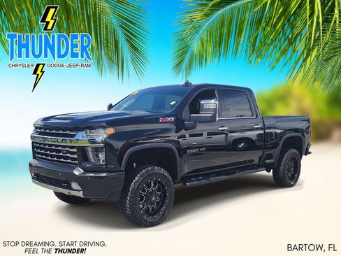Used 2020 Chevrolet Silverado 2500 LTZ w/ LTZ Plus Package AWD/4WD image 2