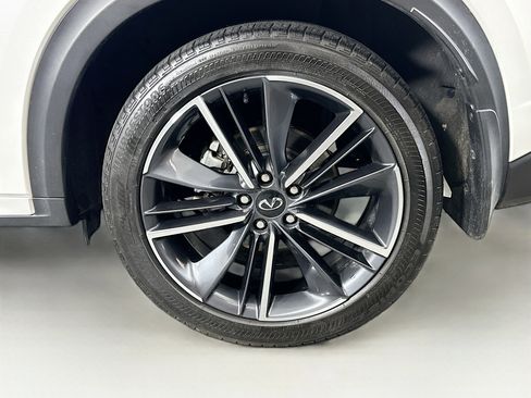 Used 2024 INFINITI QX50 Sport image 11