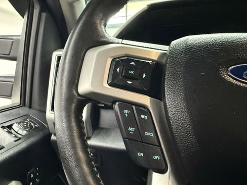 Used 2018 Ford F150 Lariat w/ Equipment Group 502A Luxury AWD/4WD image 11