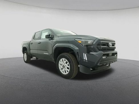 New 2025 Toyota Tacoma SR5 image 28