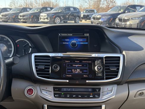 Used 2013 Honda Accord EX-L image 31