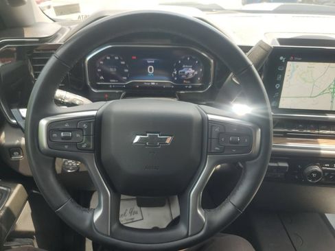 Used 2024 Chevrolet Silverado 1500 LT Trail Boss AWD/4WD image 24