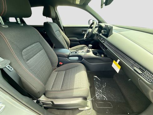 New 2027 Honda HR-V Sport image 22